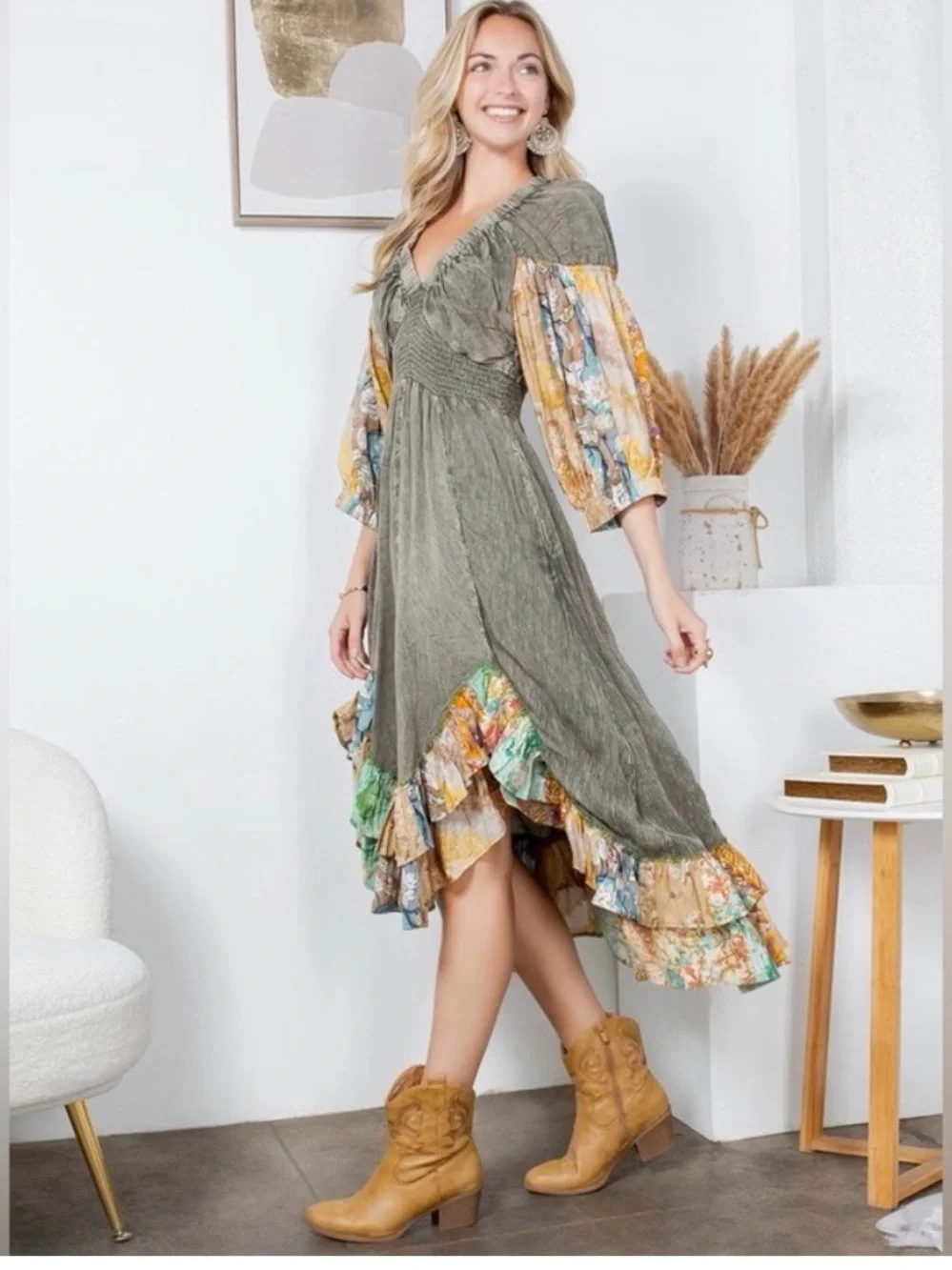 Boho V-Neck Olive Paisley Ruffle Maxi Dress NWOT Sz S . Will fit Sz M - Picture 3 of 6